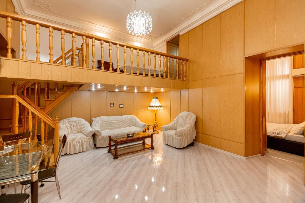 טביליסי Rustaveli Downtown Aparthotel מראה חיצוני תמונה